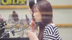 SOMI&洙正有愛互動