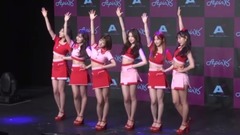 Apink回歸首秀 粉嫩升級美靚麗