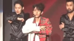 EXO-CBX - Hey Mama! SMTOWN Special Stage in 香港 伯賢 飯拍版 17/08/05