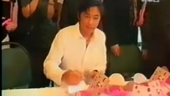 2001 兒童愛心大使簽名會