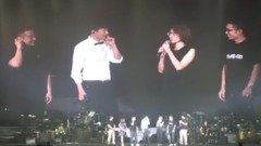 張杰南寧演唱會“驚喜”求婚片段