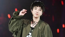 華晨宇 - 易燃易爆炸 演唱會現場