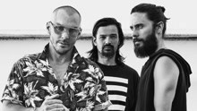 Thirty Seconds To Mars - Walk On Water 歌詞版