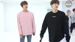 BANGTAN BOMB更新:合作舞臺 防彈少年團SIN練習室彩排
