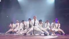 INTRO&Cherry Bomb - 2017KCON LA現場版 17/08/31
