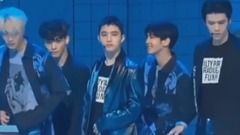 EXO大頭搖,張藝興囧