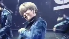 EXO很COOL的一段表演,吳世勛張藝興KAI實力尬舞