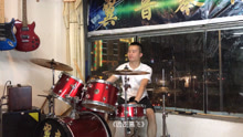  - 架子鼓表演，今年很火的一首歌曲《遠走高飛》，好聽