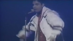 “Emancipation”特別演出.