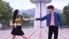 金智秀樸珍榮韓國景點共舞