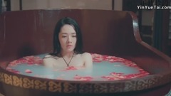 影視原聲 - 電視劇<那片星空那片海2>郭碧婷花瓣浴幕后公開