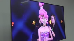 蒙面唱將“粉紅女王”疑現場落淚中斷錄影