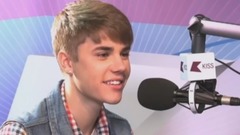 Justin Bieber - "賈”視頻:2012年Justin Bieber的KISS FM采訪