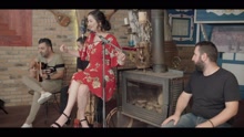 Ezgi Eyuboglu ft Ezgi Eyübo?lu -