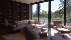 Present 4395 Pine Tree Dr 邁阿密,弗洛里達州
