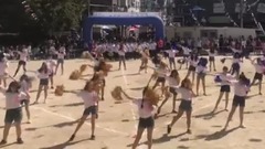 韓國小學生跳<pick me>