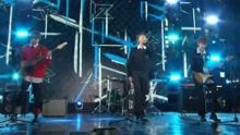 IZ - bang bang bang - SBS The Show 現場版 17/10/24
