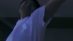 陸于MV一絲不掛