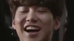 KPOP愛豆們不經意放的Pi