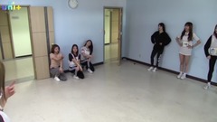 White組 "My turn"練習 幕后視頻
