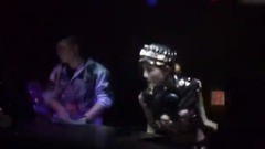 三十好幾沒有老婆,聽聽這首DJ舞曲,唱的現實!
