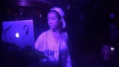 傷感DJ舞曲<就當我們沒愛過>,好聽極了,單曲循環試聽!