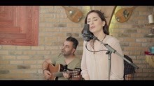 Ezgi Eyuboglu ft Ezgi Eyübo?lu -