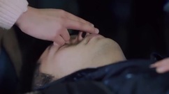 影視原聲 - [兒科醫生]第18集預告-唐雨佳路遇患者急施救