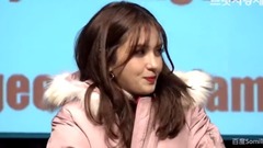 Somi X Jambangee簽名會 新聞視頻