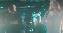 Alan Walker,Noah Cyrus - All Falls Down最新現場首次同臺演唱!中英字幕(杰特爾·DK制)