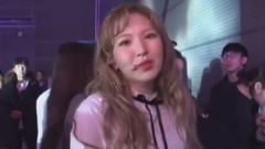 Show Champion Behind] Red Velvet - 候場準備及采訪問答cut