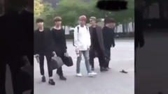 【Kpop Idols】愛豆掉鞋合集