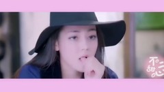 《不二甜心》概念曲《粉紅色巧克力》