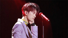 易烊千璽 - 太酥麻!《Boyfriend》滿眼都是對女友粉的寵溺!