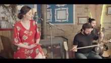 Ezgi Eyuboglu ft Ezgi Eyübo?lu -