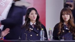 美娜,些寧(gugudan) - 簽售環節剪影