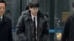 李宣美 鄭采妍 孝琳 尹寶拉 金泫雅 前往金鐘鉉靈堂悼念