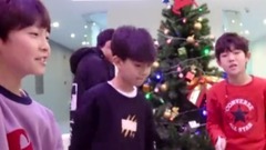 YHBOYS日常:我們的圣誕節