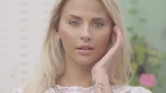 歐美群星 - How Deep Is Your Love