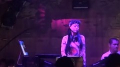 一首傷感DJ舞曲<偷心的賊>,每晚都聽幾遍,推薦試聽!