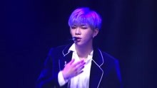 WANNA ONE - Wanna One - Beautiful - Bugs舞臺