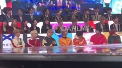 7人分享一瓶水 智旻等拿水 先給哥 之后一個個喝