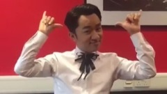 王祖藍 化妝間苦苦練習SIGNAL系列...