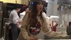 泰妍 SUM烘焙現場