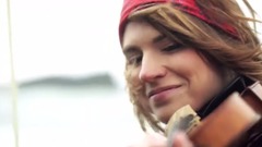 歐美群星,音樂短片 - He's a Pirate