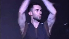 Maroon5-MakesMeWonder-日本演唱會版