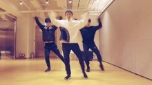 EXO-CBX - EXO-CBX - Blooming Day 舞蹈練習室