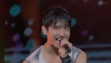 東方神起 - Rock with U - 2013演唱會