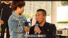 來自綿陽的戴哥，因車禍雙腿截肢，還未開嗓站著就是一部勵志??！