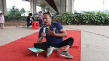 殘疾人板車哥，帶你回味經典《瀟灑的走》讓有情人不再迷茫！